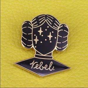 PRINCESS LEIA REBEL ENAMEL PIN